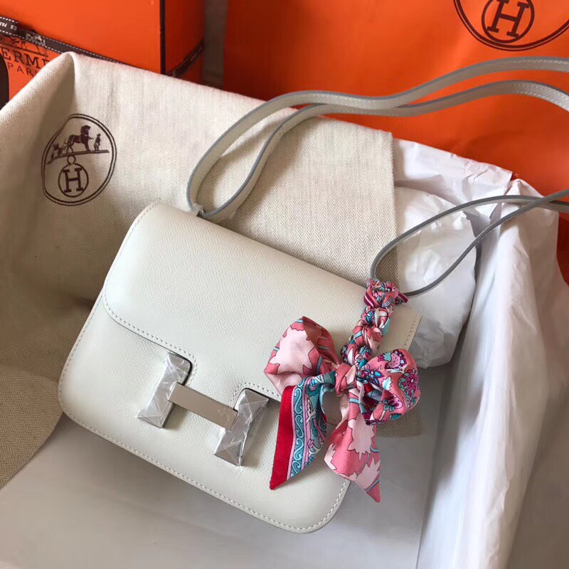 Hermes Constance 24cm Shoulder Bag In Cream White Epsom Leather